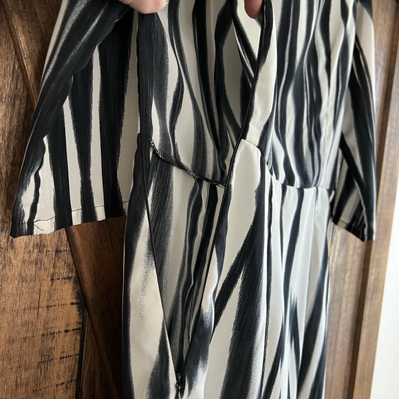 ‘MNG by Mango’ Abstract Black & White Dinner Dress - Picture 4 of 5